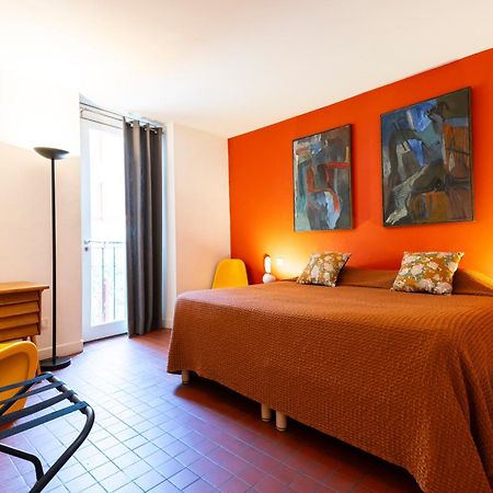 Hotel Burrhus Vaison-la-Romaine Exterior photo